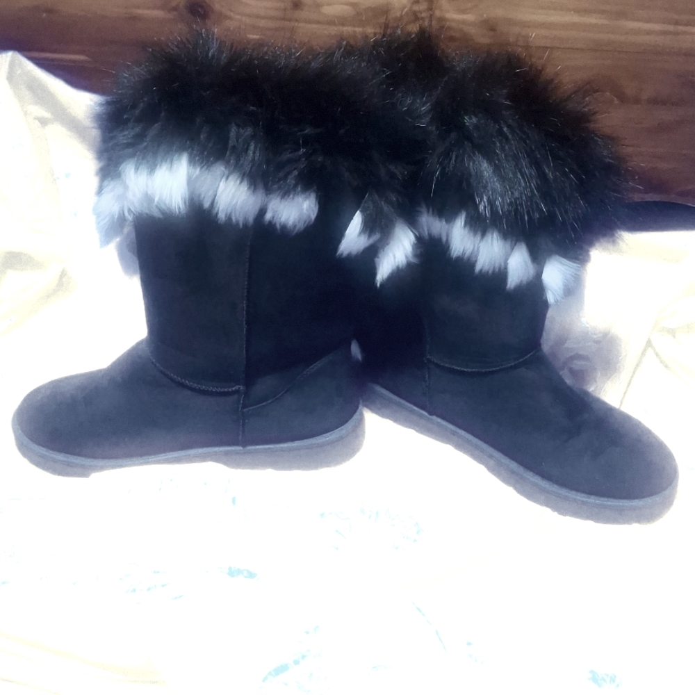PAZZLE BOOTS